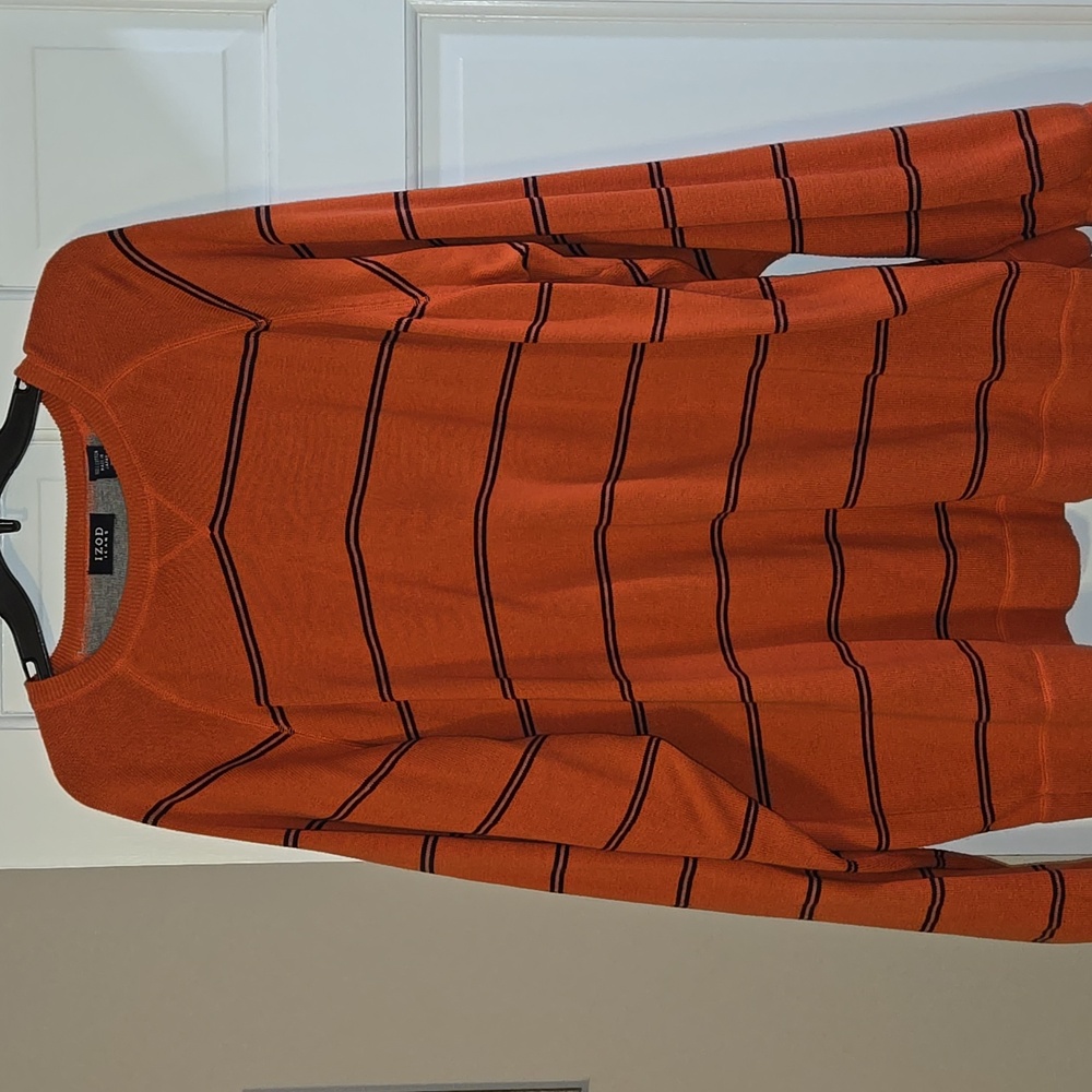 IZOD mens sweater